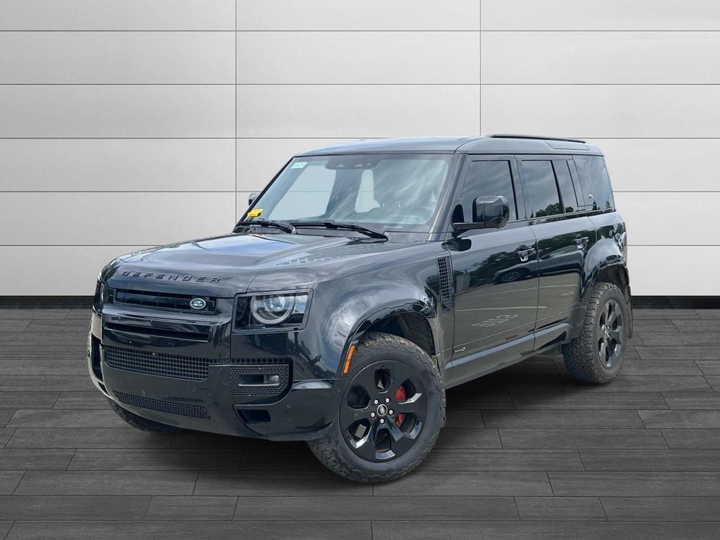 2022 Land Rover Defender X's photo