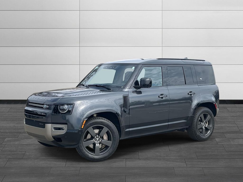 2023 Land Rover Defender X-Dynamic SE's photo
