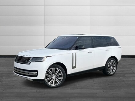 2023 Land Rover Range Rover SE SUV