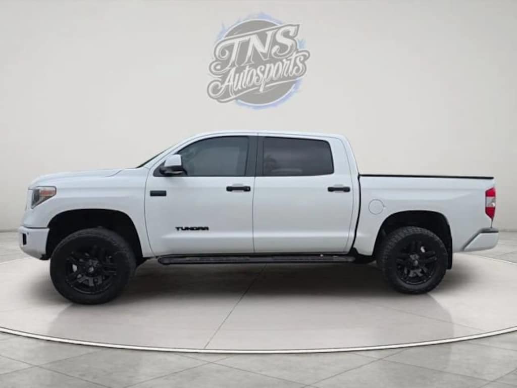 Used 2018 Toyota Tundra 4WD SR5 Pickup 4D 5 1/2 ft