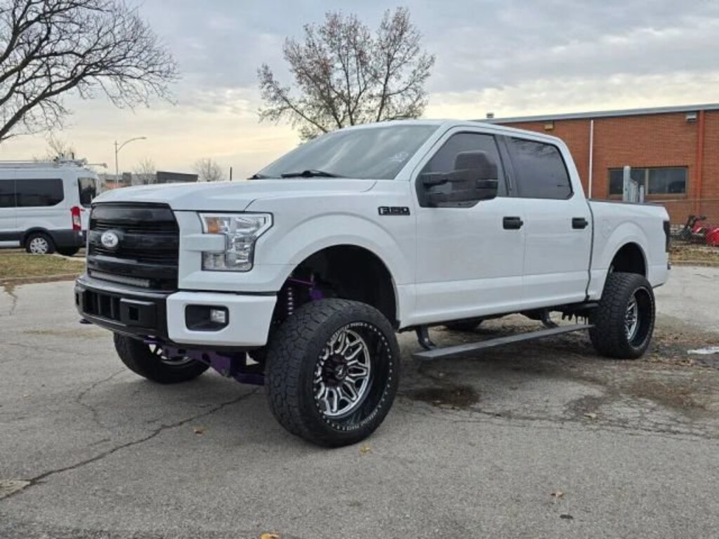 Used 2015 Ford F-150 XLT Pickup 4D 5 1/2 ft