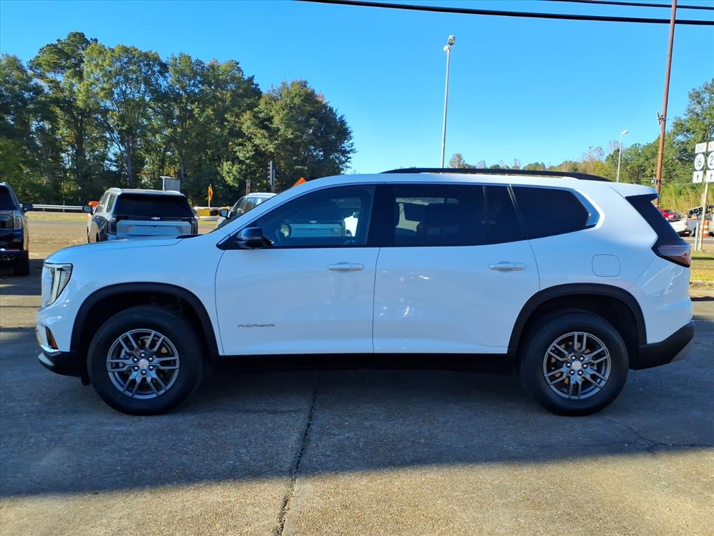 2025 GMC Acadia Elevation's photo