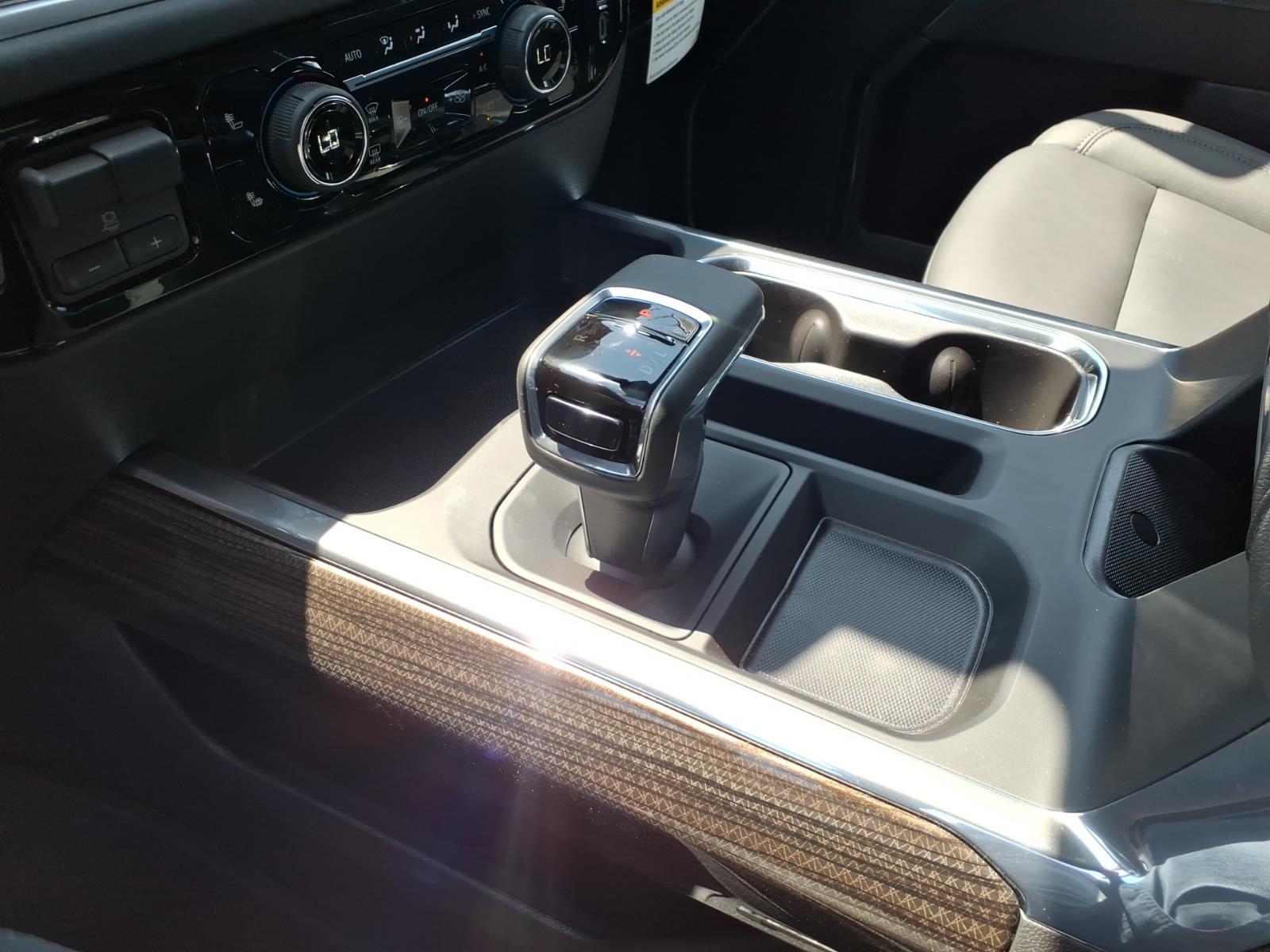 2026 Chevrolet Silverado 1500 RST - Photo 14