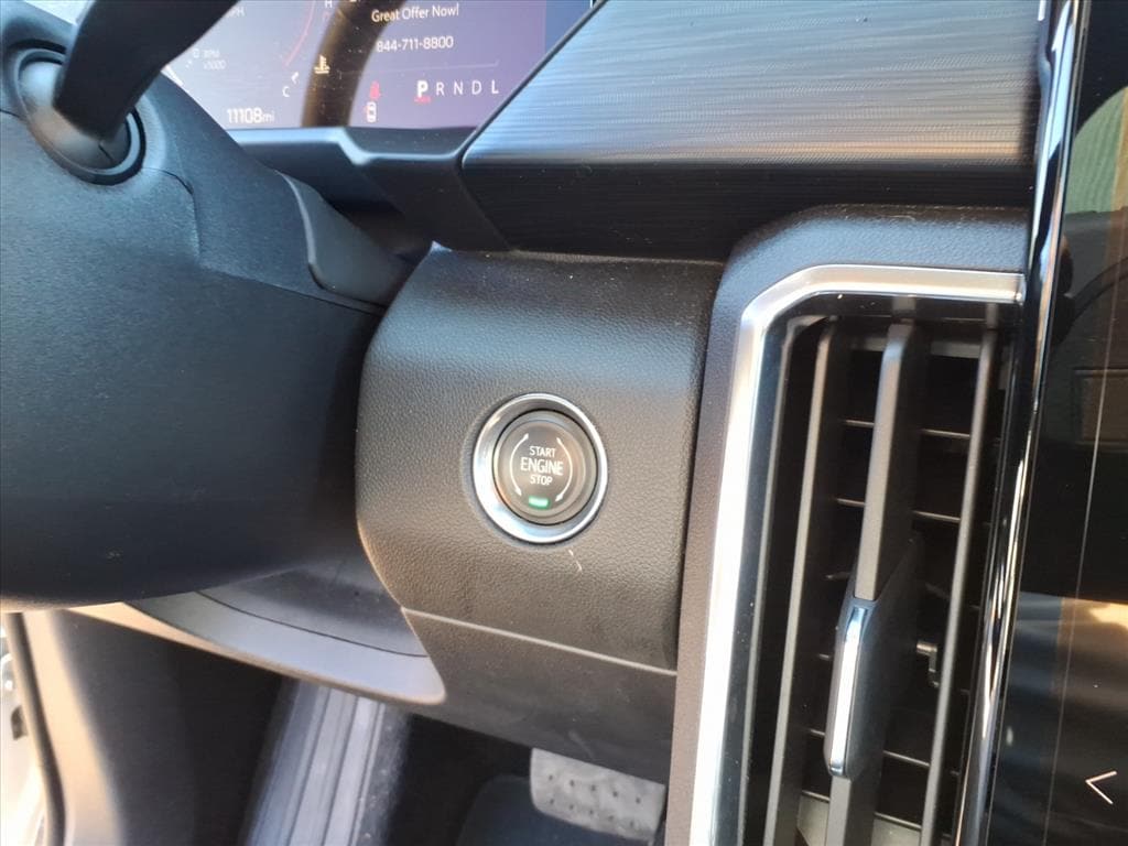 2025 GMC Acadia Elevation - Photo 11