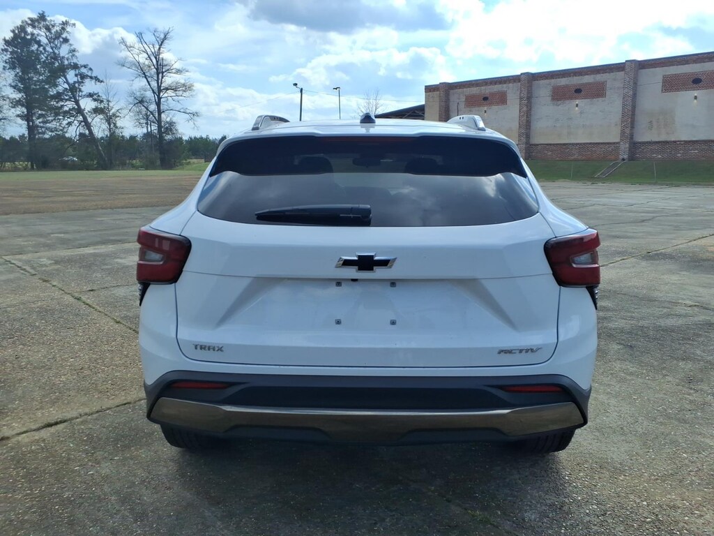 New 2026 Chevrolet Trax Activ SUV