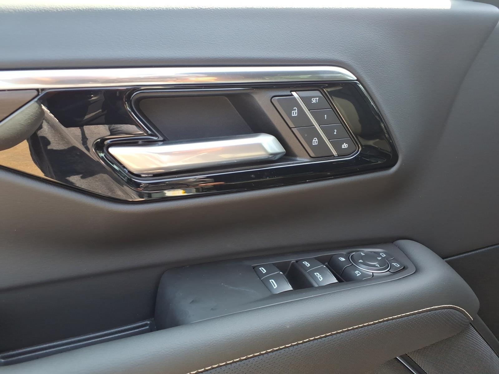 2026 Chevrolet Tahoe High Country - Photo 9
