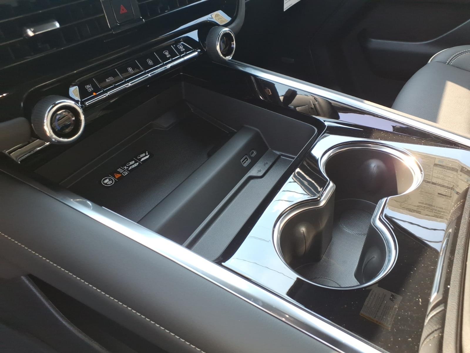 2026 Chevrolet Tahoe High Country - Photo 15