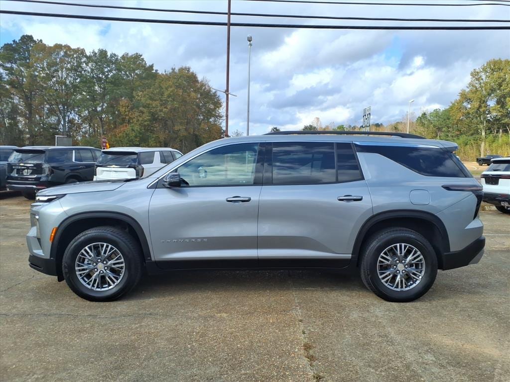 2025 Chevrolet Traverse LT's photo