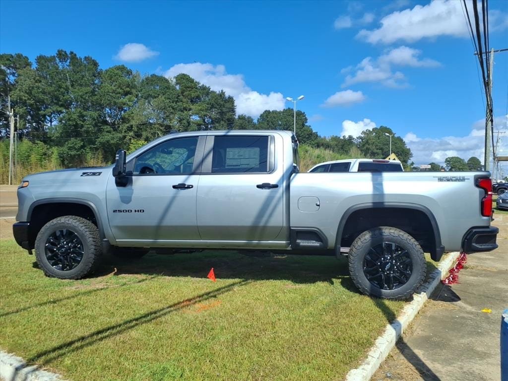 2026 Chevrolet Silverado 2500HD LT's photo