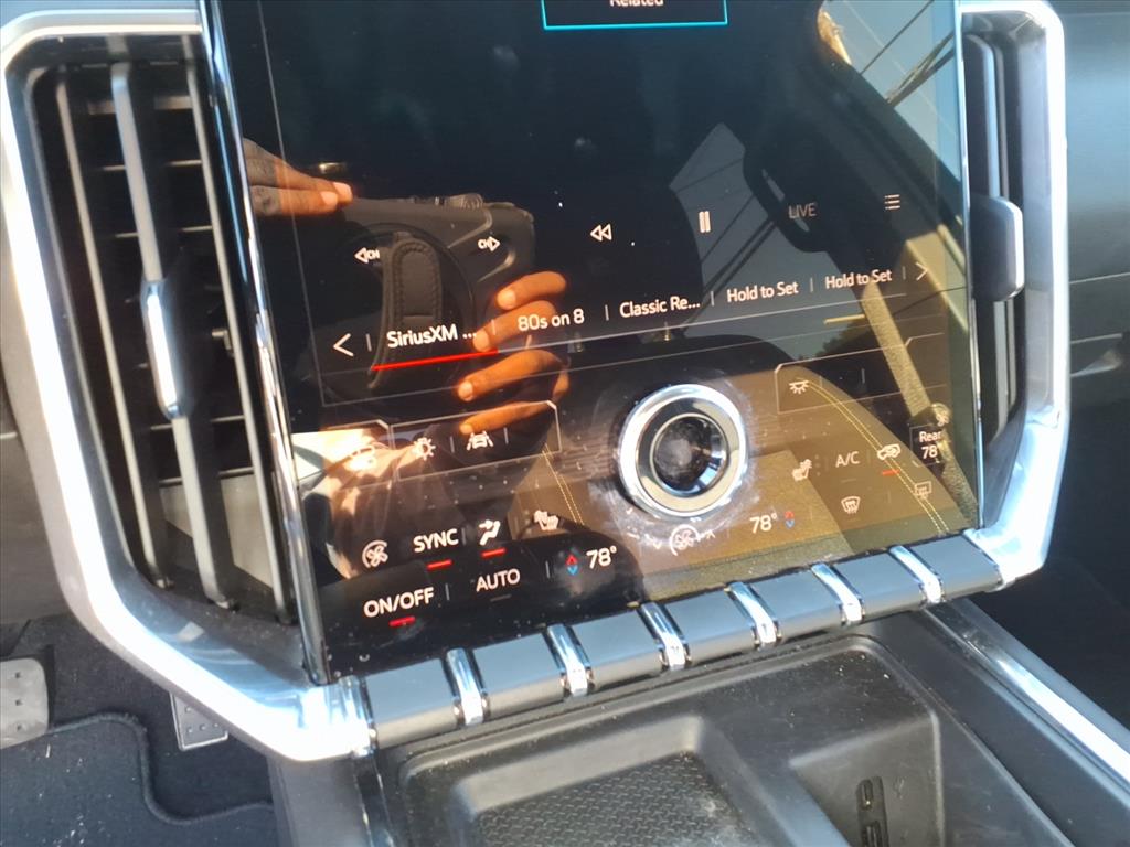 2025 GMC Acadia Elevation - Photo 13