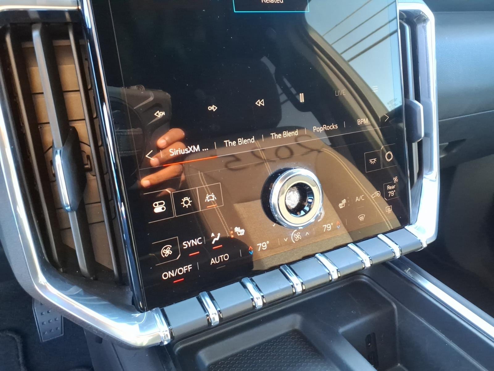 2025 GMC Acadia Elevation - Photo 13