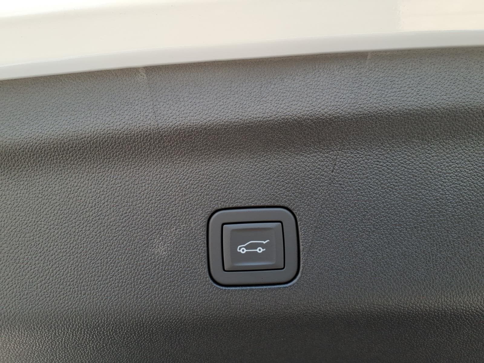 2026 Chevrolet Tahoe High Country - Photo 7