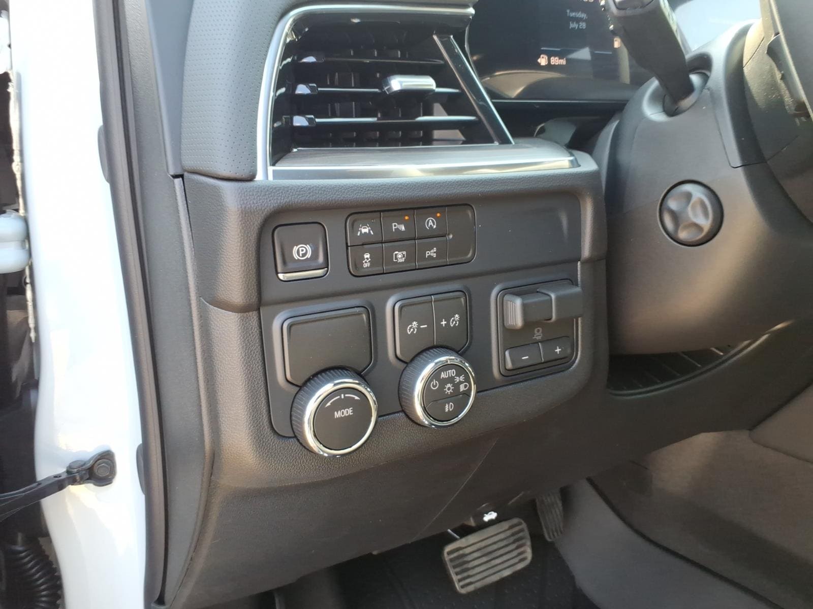 2026 Chevrolet Tahoe High Country - Photo 10