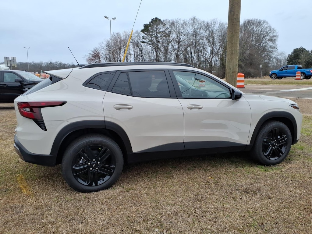 New 2026 Chevrolet Trax Activ SUV