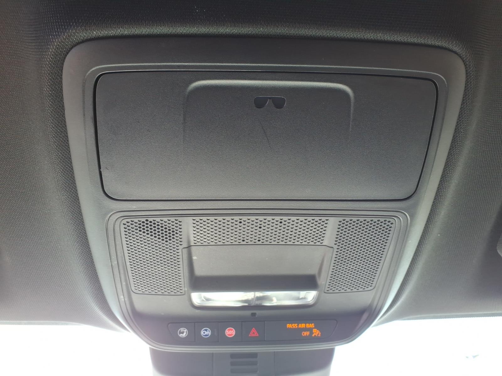 2025 GMC Acadia Elevation - Photo 16