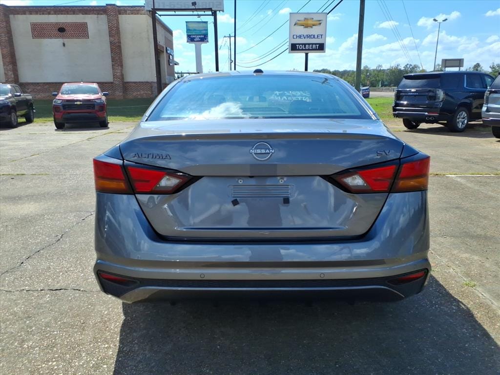 Used 2024 Nissan Altima 2.5 SV