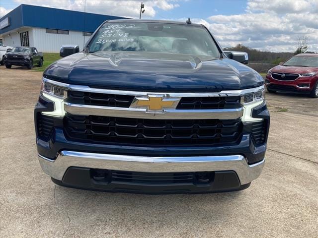 Used 2023 Chevrolet Silverado 1500 LT with VIN 1GCRDDED0PZ101592 for sale in Philadelphia, MS