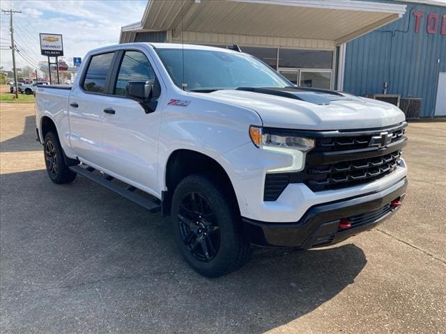 Used 2023 Chevrolet Silverado 1500 LT Trail Boss with VIN 3GCPDFEK1PG211486 for sale in Philadelphia, MS