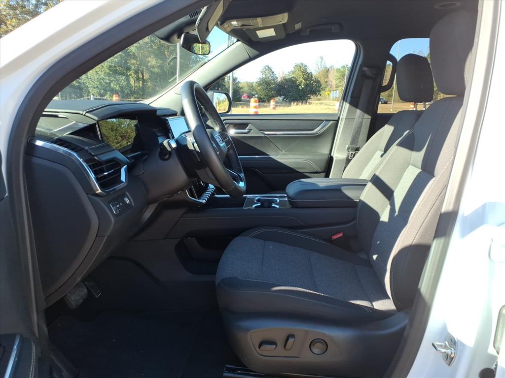 2025 GMC Acadia Elevation - Photo 17