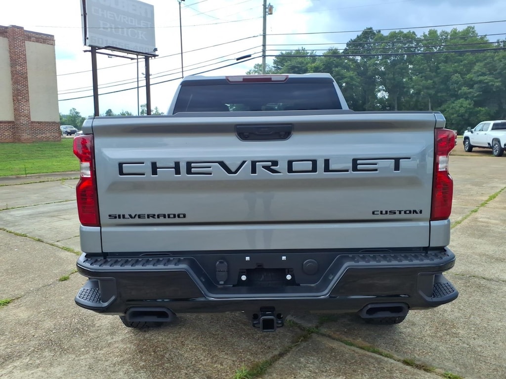 New 2026 Chevrolet Silverado 1500 Custom Trail Boss Truck
