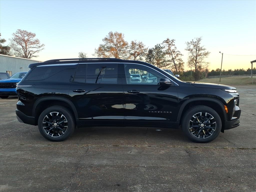 New 2026 Chevrolet Traverse LT SUV