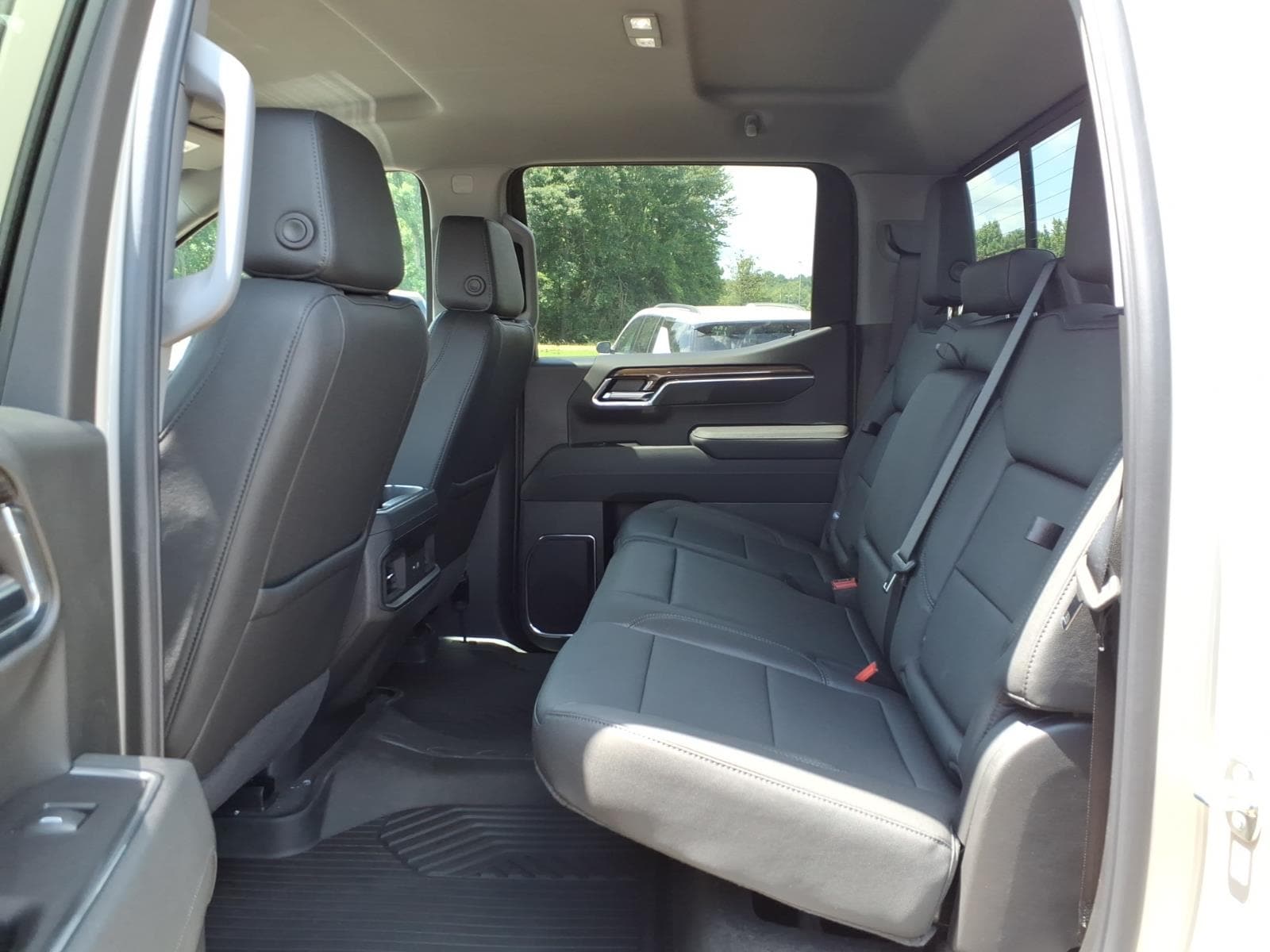 2026 Chevrolet Silverado 1500 RST - Photo 18