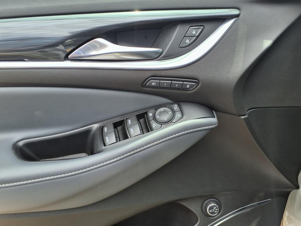2024 Buick Enclave Premium - Photo 9