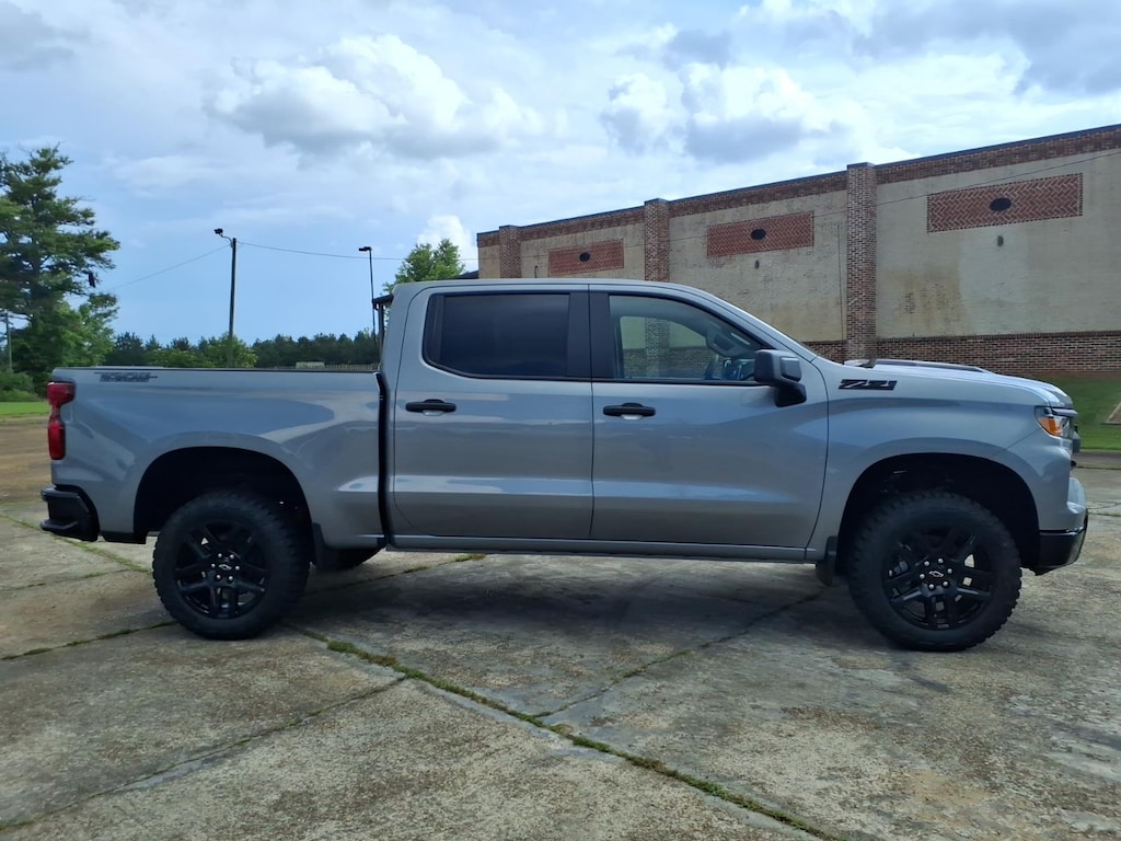 New 2026 Chevrolet Silverado 1500 Custom Trail Boss Truck