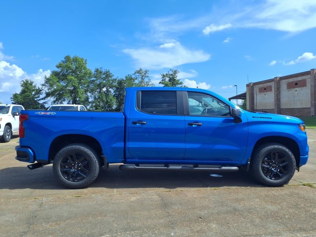 New 2025 Chevrolet Silverado 1500 Custom Truck