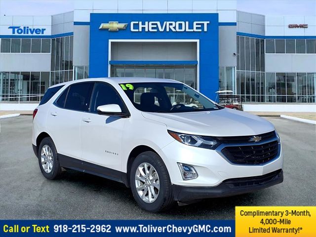 2019 Chevrolet Equinox LT's photo