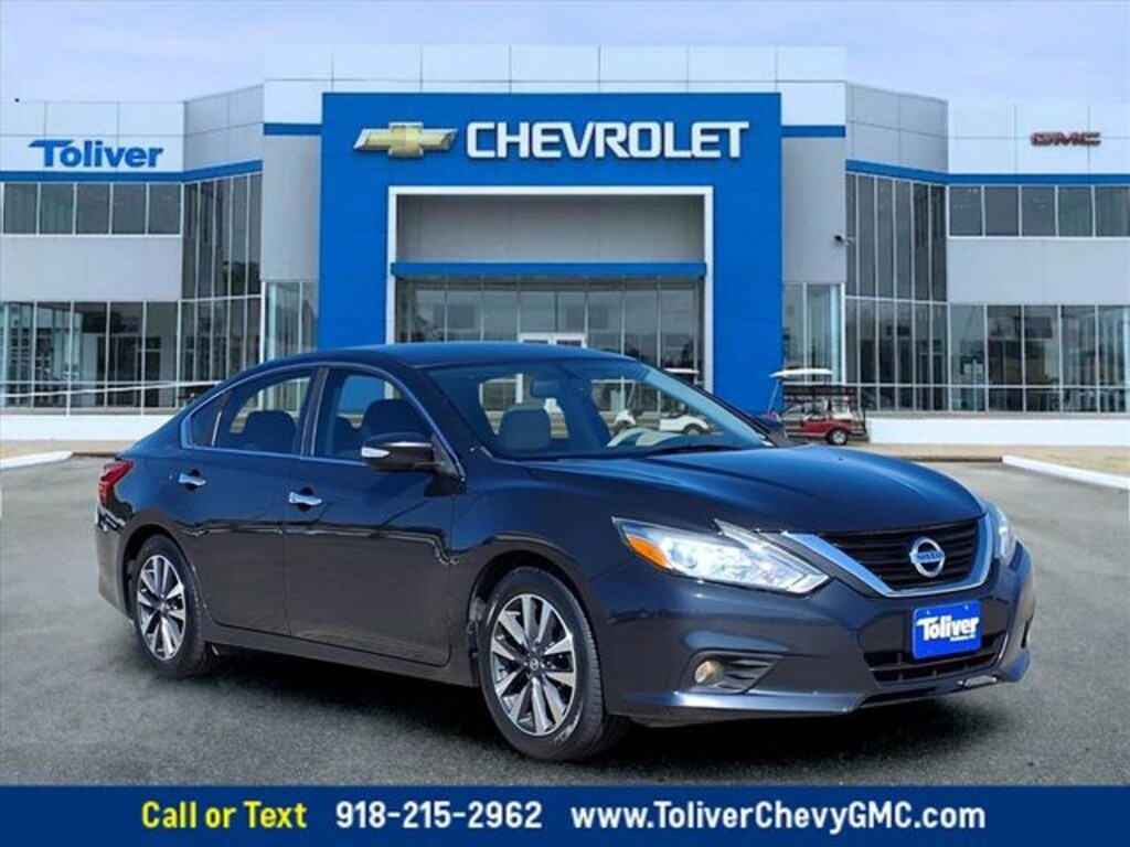 Used 2017 Nissan Altima 2.5 SL Sedan