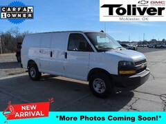 2025 Chevrolet Express 3500 Work Van Cargo Van