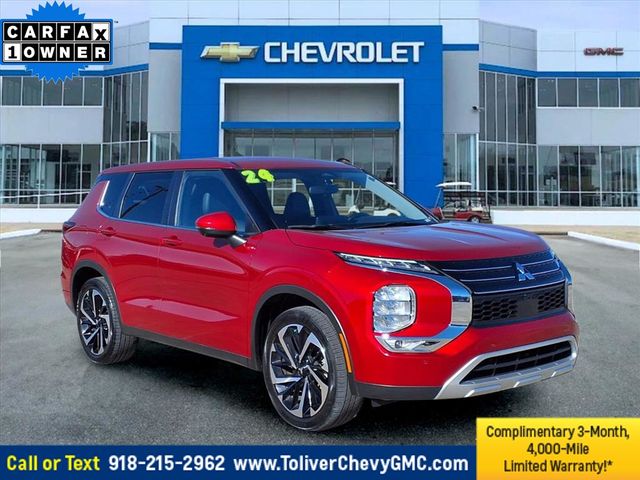2024 Mitsubishi Outlander SE