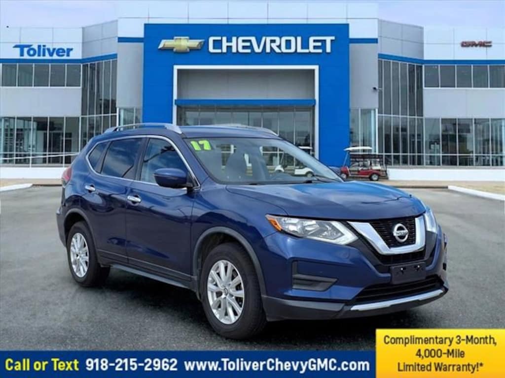 Used 2017 Nissan Rogue SV SUV