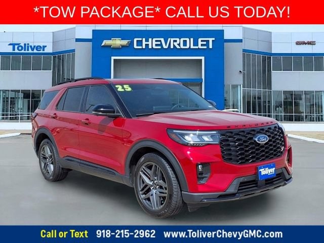 Used 2025 Ford Explorer ST
