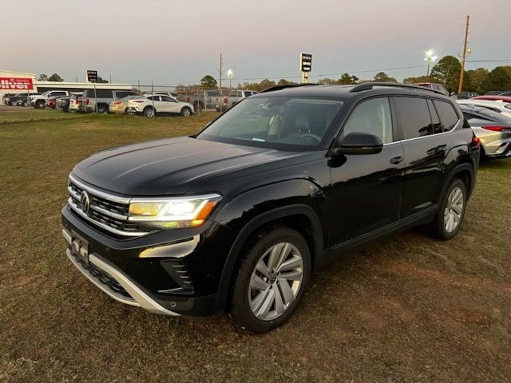 Used 2021 Volkswagen Atlas 3.6L V6 SE w/Technology SUV