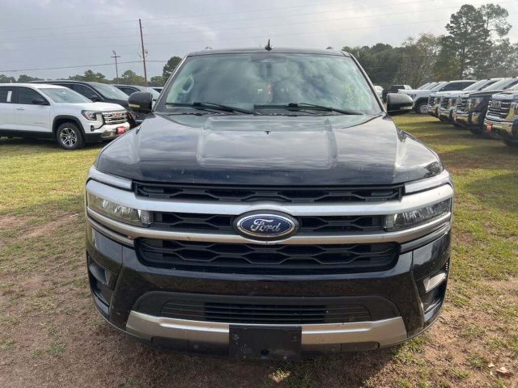 Used 2023 Ford Expedition XLT SUV