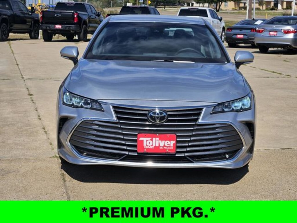 Used 2021 Toyota Avalon XLE Sedan