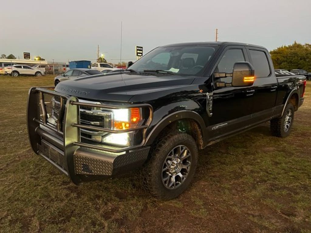 Used 2021 Ford F-250SD Lariat Truck