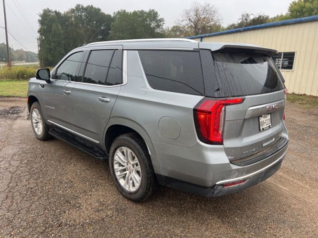 Used 2024 GMC Yukon SLT SUV
