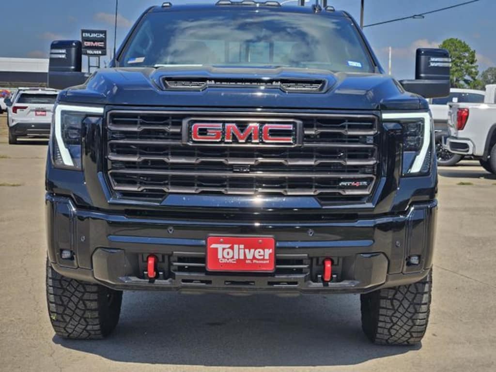 Used 2025 GMC Sierra 2500HD AT4X Truck