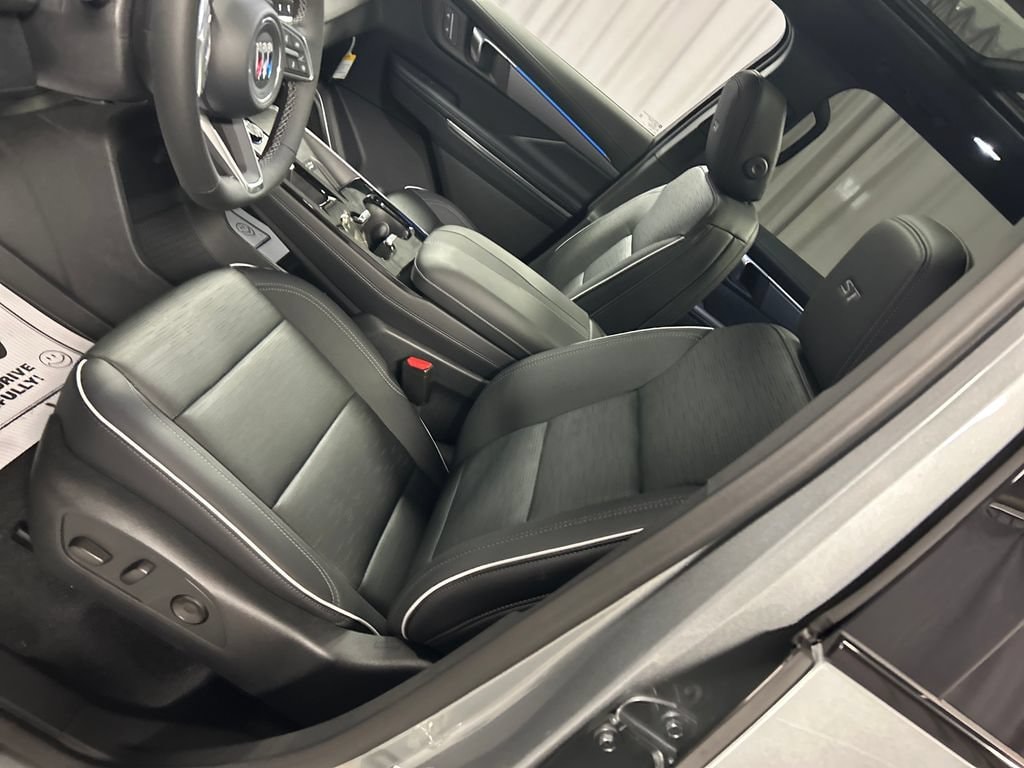 2026 Buick Enclave Sport Touring - Photo 10