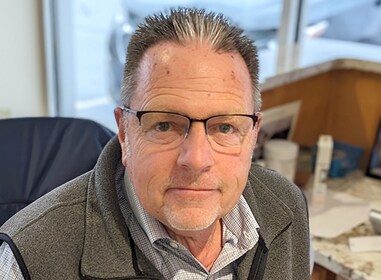 Staff member Randy Mason from ID_70b7ee2c595c