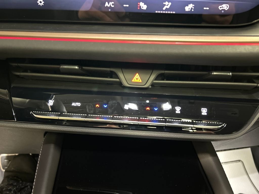 2026 Buick Envision Sport Touring - Photo 17