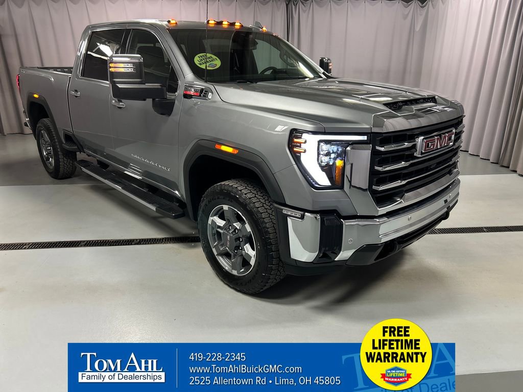 2026 GMC Sierra 4WD Crew Cab Standard Box SLT's photo