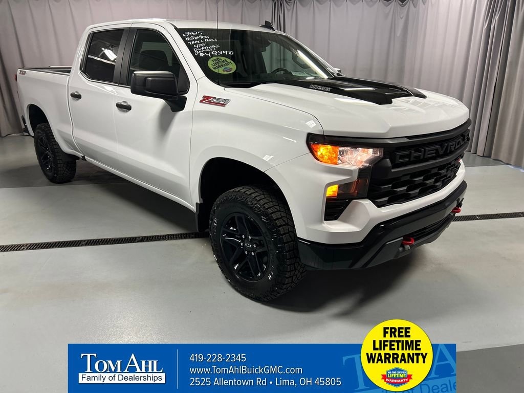 Used 2025 Chevrolet Silverado 1500 Custom Trail Boss Truck Crew Cab