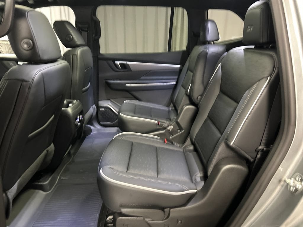 2026 Buick Enclave Sport Touring - Photo 22