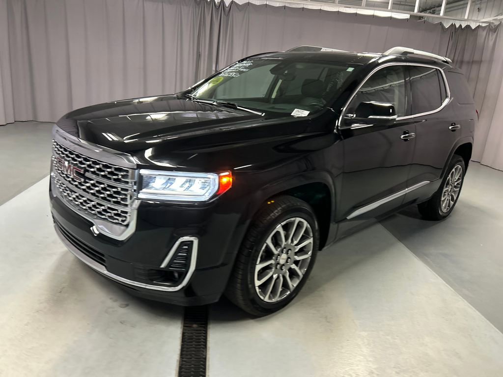 2023 Gmc Acadia Denali photo 2
