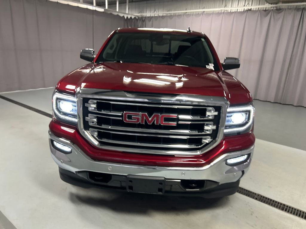 2018 Gmc Sierra 1500 SLT photo 2