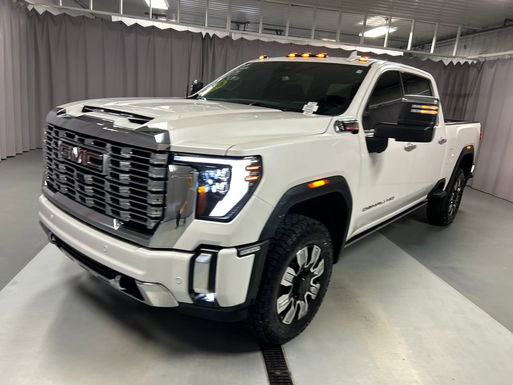 2024 Gmc Sierra 2500 HD Denali photo 3